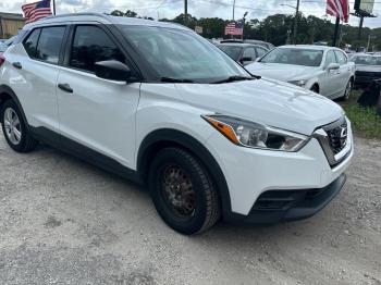  Salvage Nissan Kicks