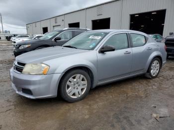  Salvage Dodge Avenger