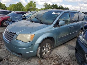  Salvage Chrysler Minivan