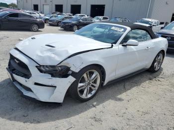  Salvage Ford Mustang