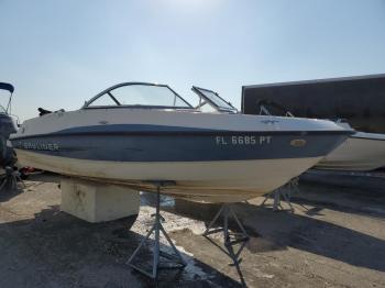  Salvage Bayliner Boat