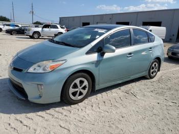  Salvage Toyota Prius