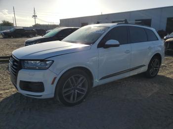  Salvage Audi Q7