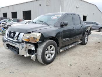  Salvage Nissan Titan