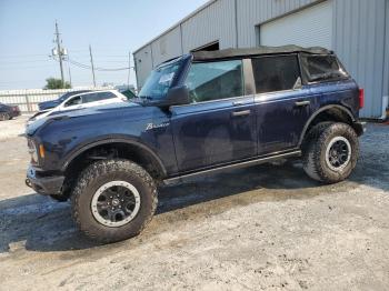  Salvage Ford Bronco