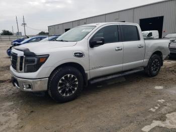  Salvage Nissan Titan