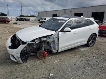  Salvage Jaguar F-PACE