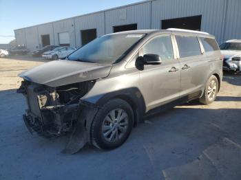  Salvage Kia Sedona