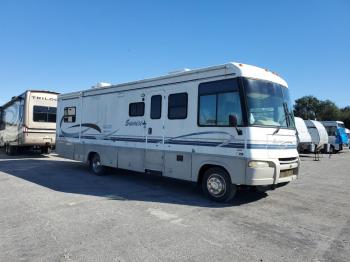  Salvage Workhorse Custom Cha Motorhome