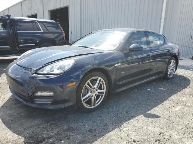  Salvage Porsche Panamera