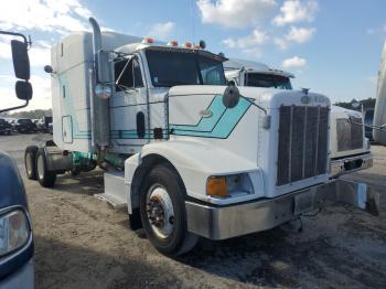  Salvage Peterbilt 377