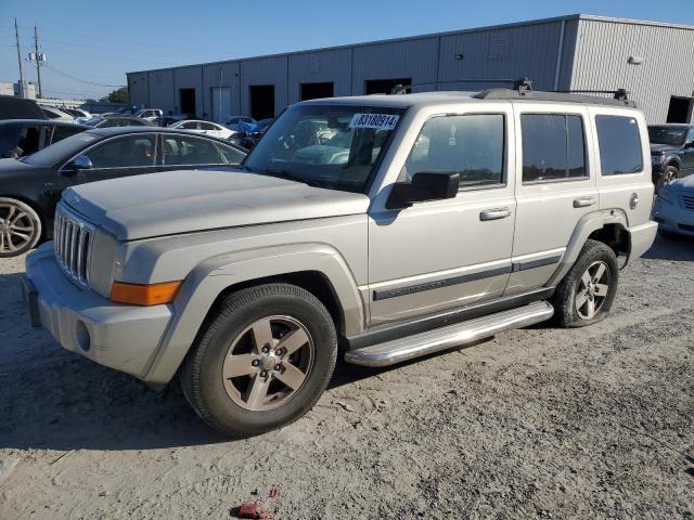  Salvage Jeep Commander