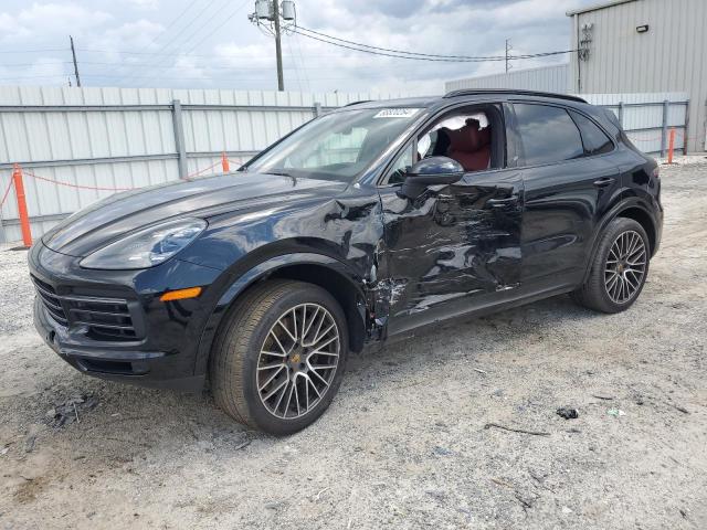  Salvage Porsche Cayenne