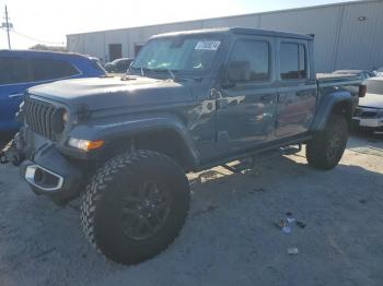  Salvage Jeep Gladiator