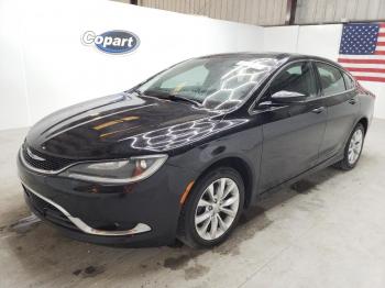  Salvage Chrysler 200