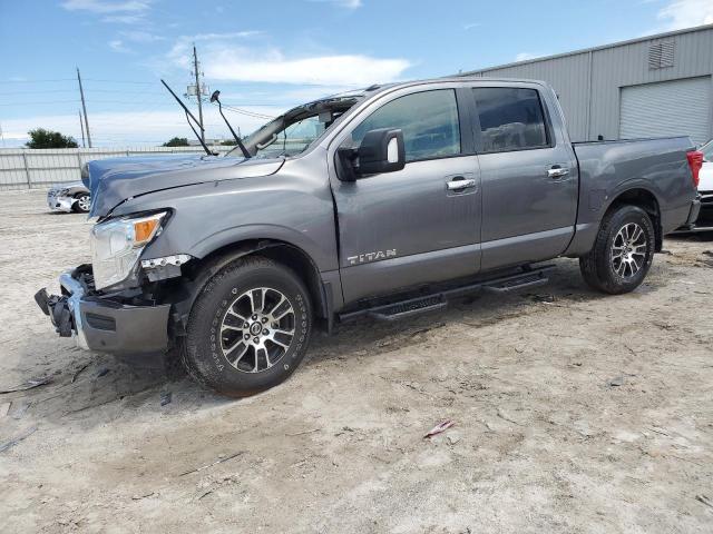  Salvage Nissan Titan