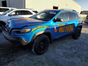  Salvage Jeep Cherokee