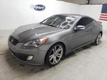  Salvage Hyundai Genesis