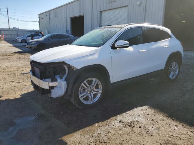  Salvage Mercedes-Benz GLA