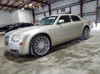  Salvage Chrysler 300