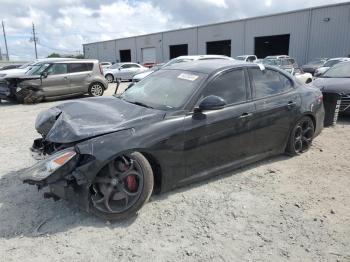  Salvage Alfa Romeo Giulia