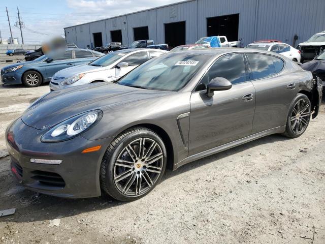  Salvage Porsche Panamera