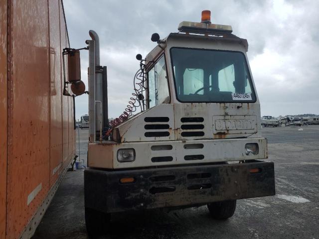  Salvage Capacity Yard Truck