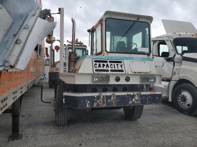  Salvage Capacity Yard Truck