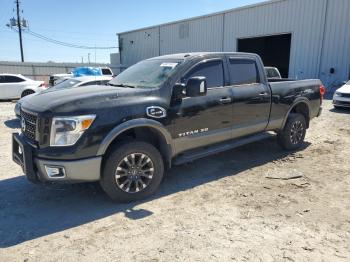  Salvage Nissan Titan