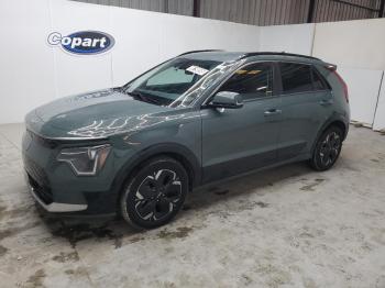  Salvage Kia Niro