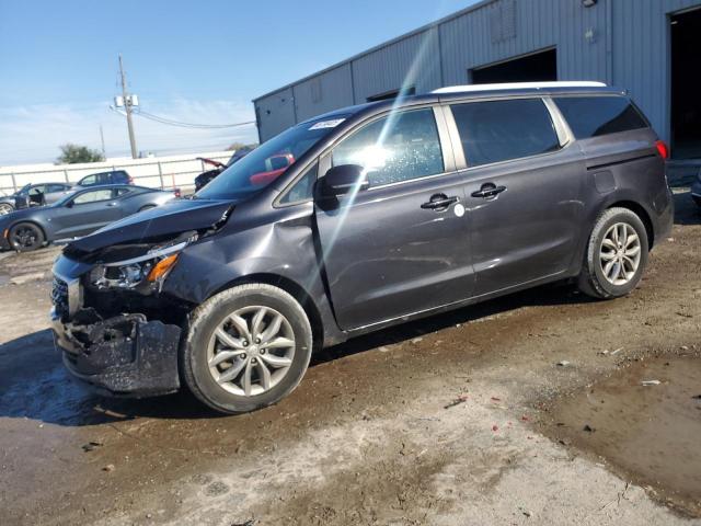  Salvage Kia Sedona