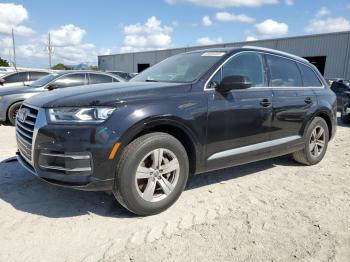  Salvage Audi Q7