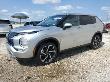  Salvage Mitsubishi Outlander