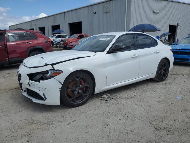  Salvage Alfa Romeo Giulia