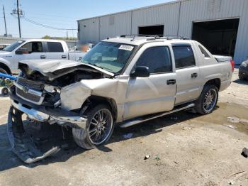  Salvage Chevrolet Avalanche