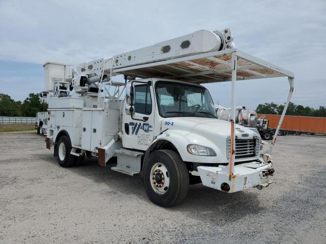  Salvage Freightliner M2 106 Med