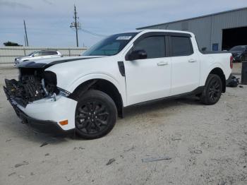  Salvage Ford Maverick L