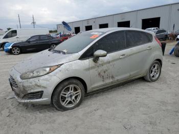  Salvage Ford Fiesta