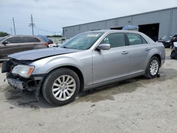  Salvage Chrysler 300
