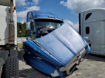  Salvage Kenworth T2000