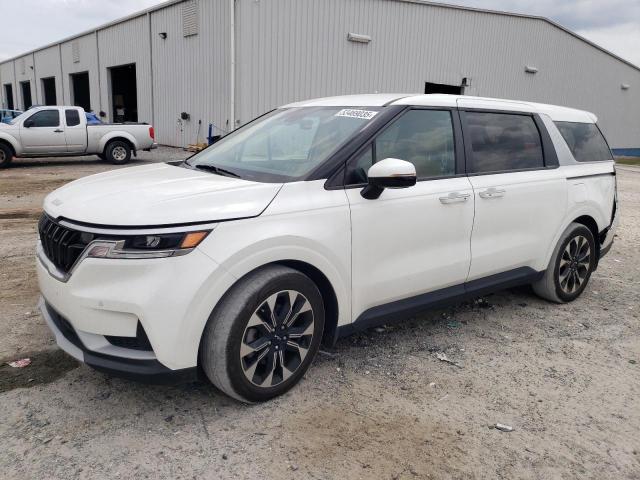  Salvage Kia Carnival
