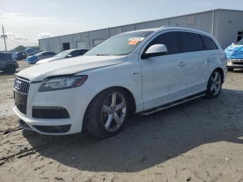  Salvage Audi Q7