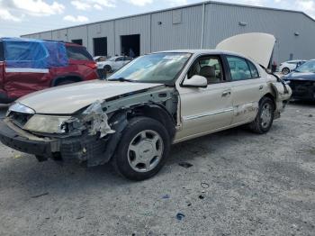  Salvage Lincoln Continental