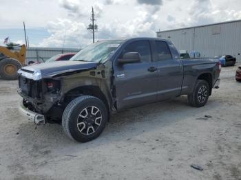  Salvage Toyota Tundra