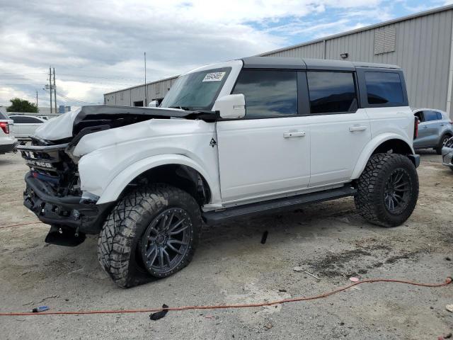  Salvage Ford Bronco