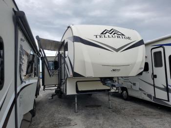  Salvage Jayco Telluride
