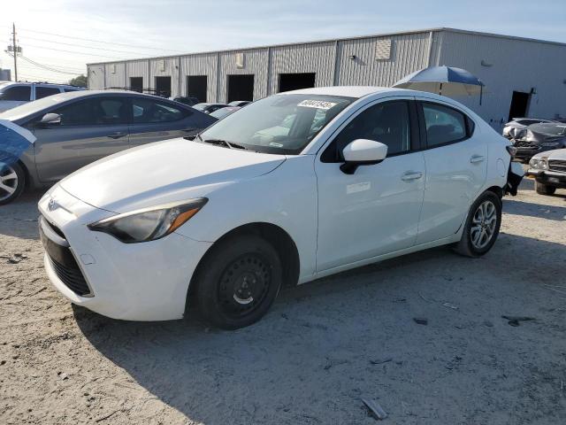  Salvage Toyota Yaris