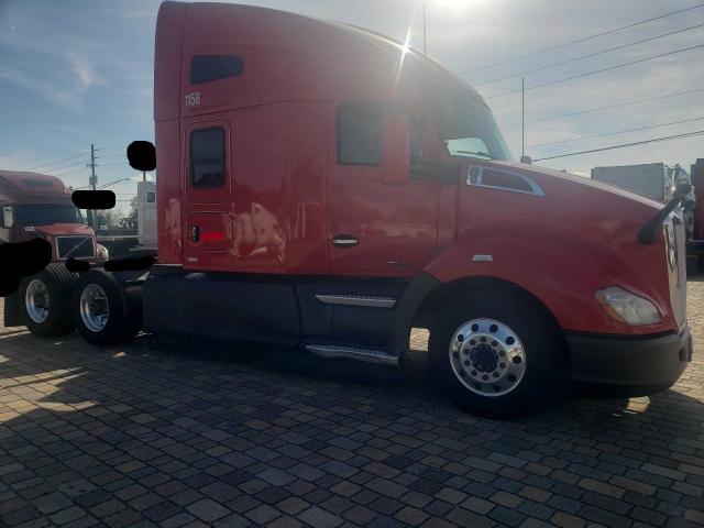  Salvage Kenworth Constructi