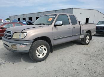  Salvage Toyota Tundra