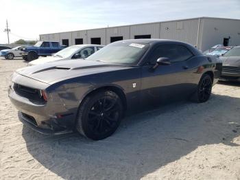  Salvage Dodge Challenger